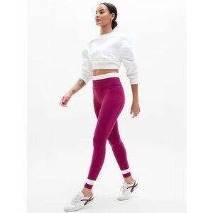 New Athleta M Salutation Stash High Rise Double Up Lift Legging Wildberry Medium